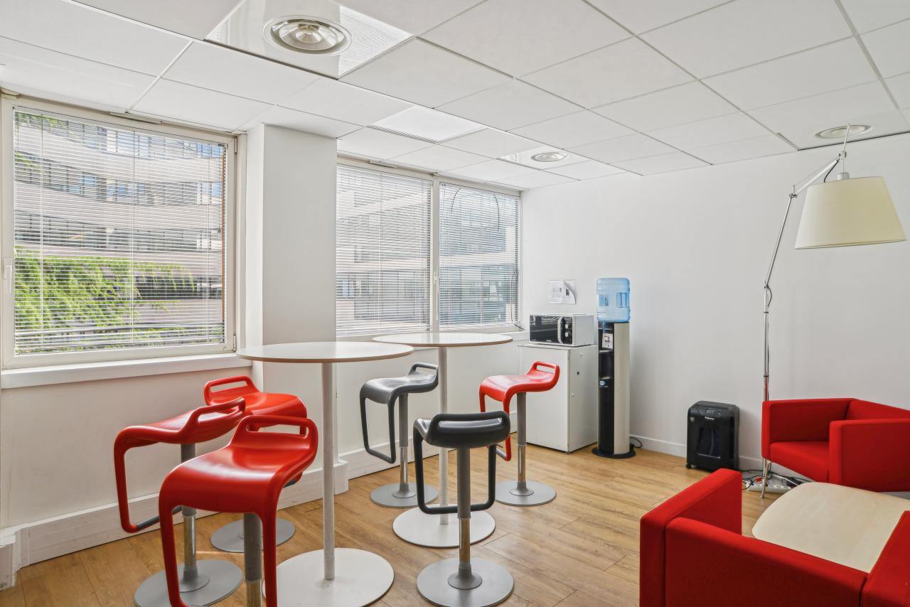 Bureau Issy-les-Moulineaux 351m² Location bureau Issy-les-Moulineaux Hauts-de-Seine OLBUR2426413 5